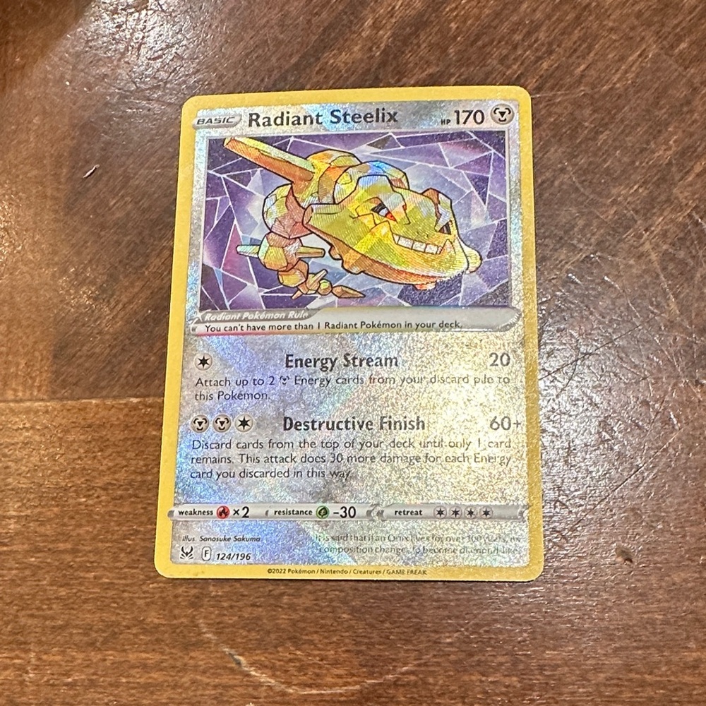 Radiant Steelix pokemon card.